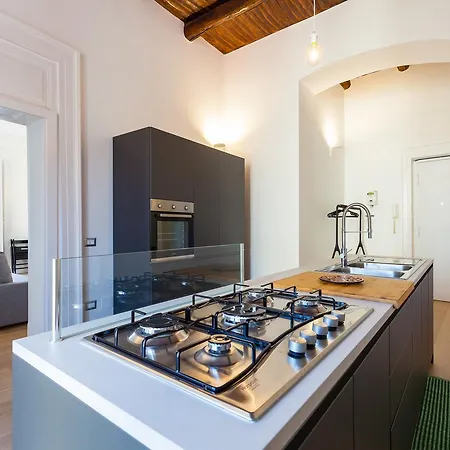 Bosco Di Capodimonte - Bh 106 Apartment Naples